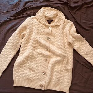 Cashmere Elegant Cream Cable Knit Sweater